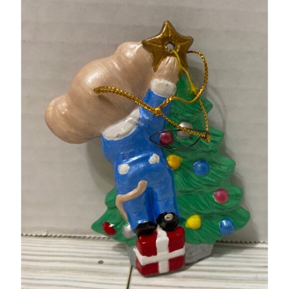 Vintage Handpainted Christmas Mouse Tree Ornament 1980's Hobbyist - Picture 2 of 3